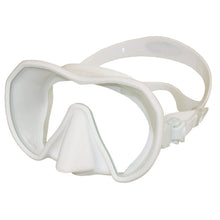 Load image into Gallery viewer, Beuchat Maxlux S - Diving Mask & Snorkel Set