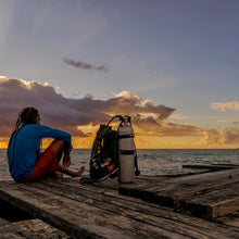 Load image into Gallery viewer, PADI Assistant Instructor (AI)    £900.00.    (£100.00 deposit required)