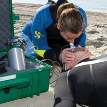 Load image into Gallery viewer, PADI Emergency Oxygen Provider