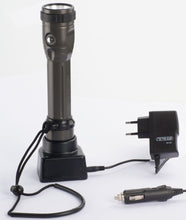 Load image into Gallery viewer, Metalsub XRE1200-R LED Handheld Torch
