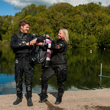 Load image into Gallery viewer, PADI Drysuit Diver Course

