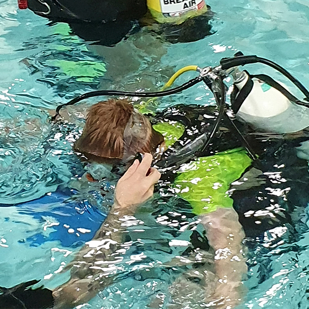 PADI Seal Team.                £250.00  (£50.00 deposit required.)
