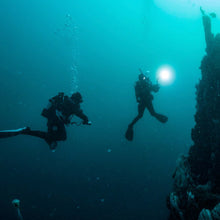 Load image into Gallery viewer, PADI Deep Diver Course

